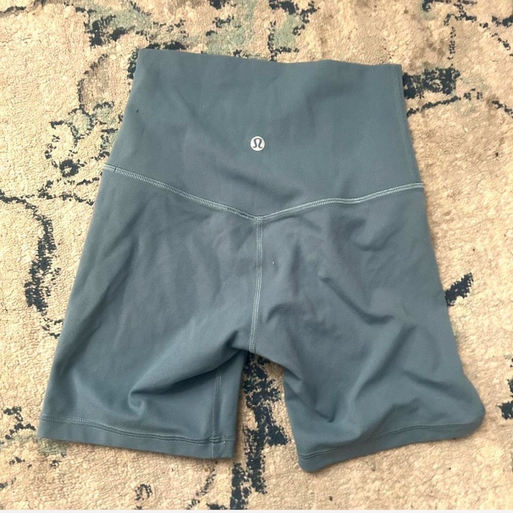 Lululemon biker shorts